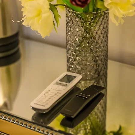 Alojamento de Acomodação e Pequeno-almoço Luxury 4*