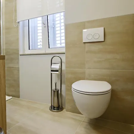 Luxury 4*